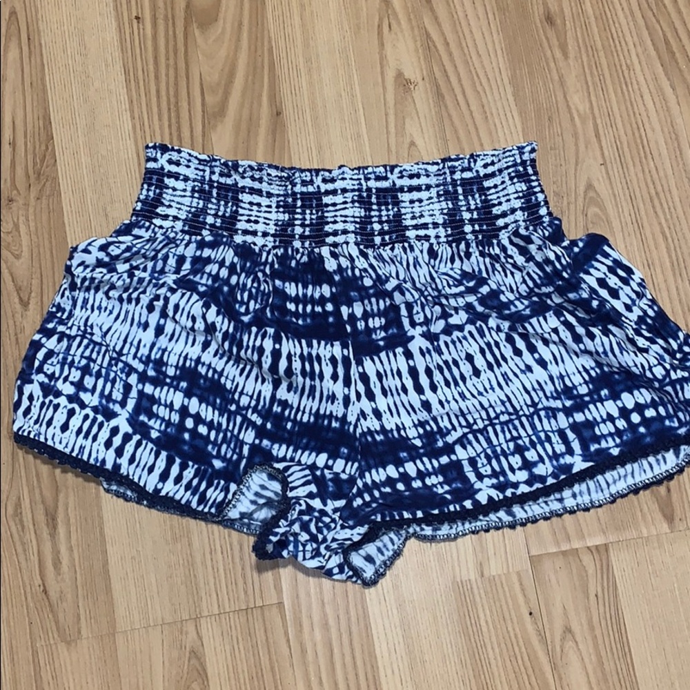 High waisted flowy shorts